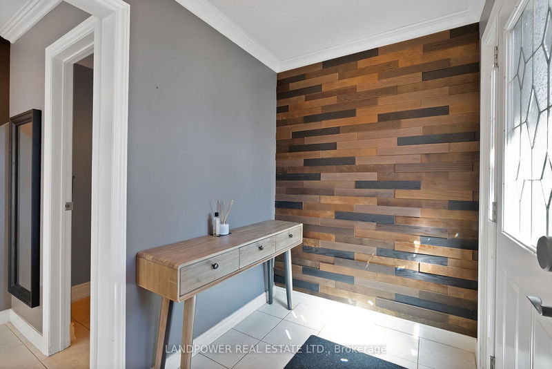 Room1