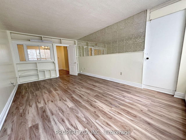 216 - 320 Dixon Road