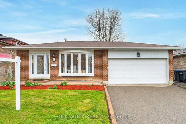 30 Pleasantview Avenue