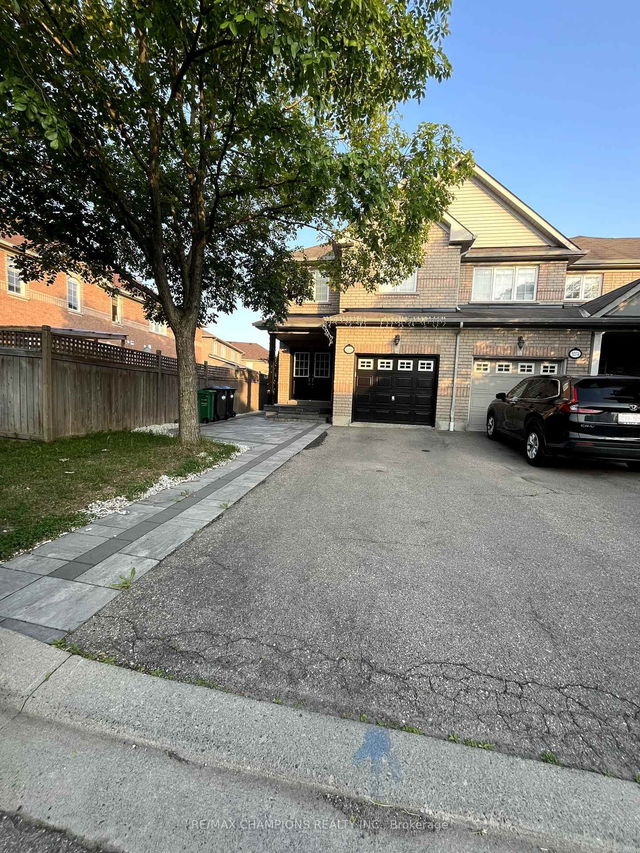 5272 Palmetto Place