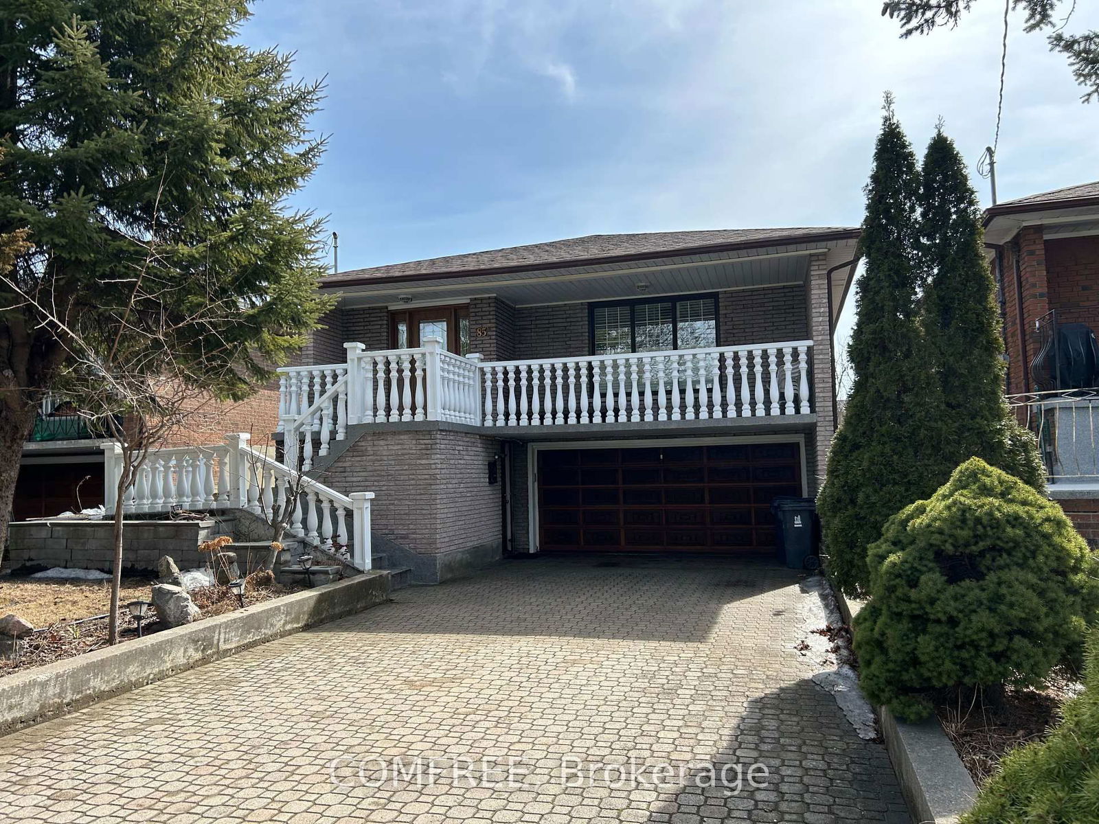 Detached House for sale at 85 Downsview Avenue, Toronto, Downsview-Roding-CFB, M3M 1E1 - MLS: W12214969
