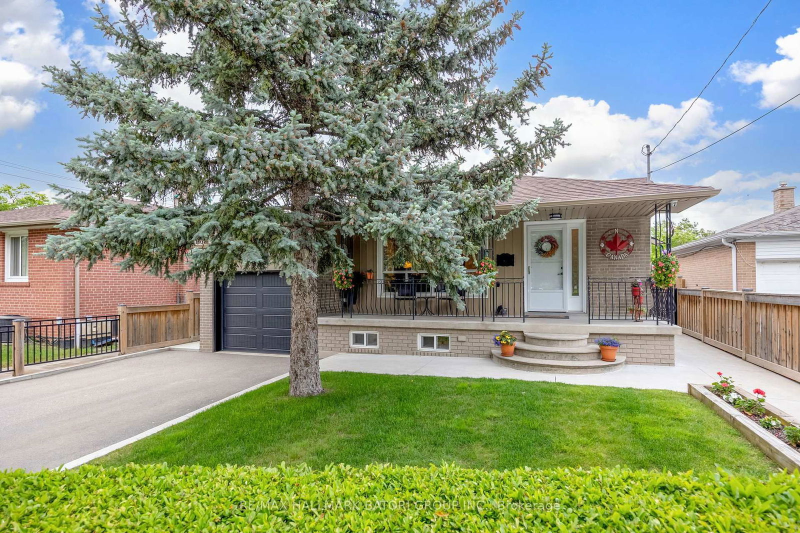 Detached House for sale at 3 Rosefair Crescent, Toronto, West Humber-Clairville, M9W 3B1 - MLS: W12215297