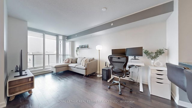 504 - 205 Sherway Gardens Road