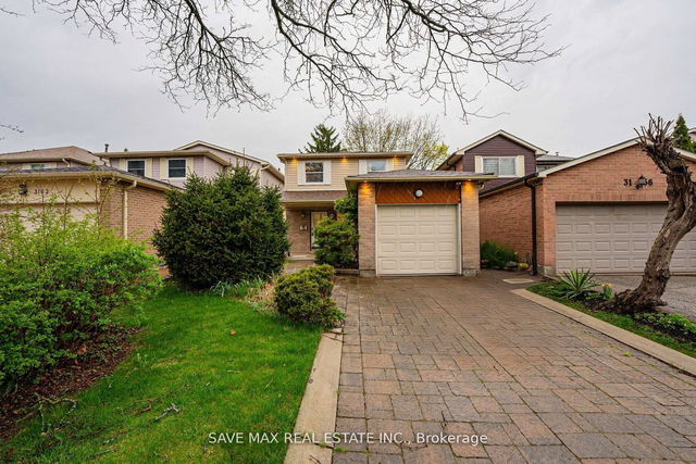 3158 Keynes Crescent