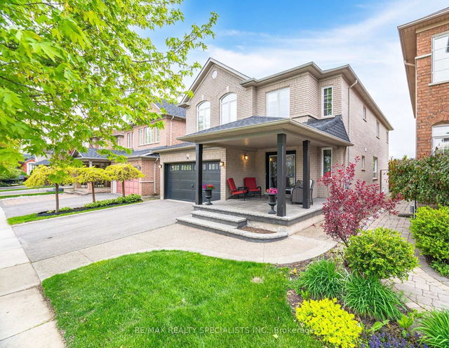 74 Robarts Drive