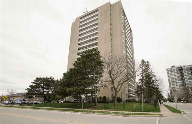901 - 2263 Marine Drive