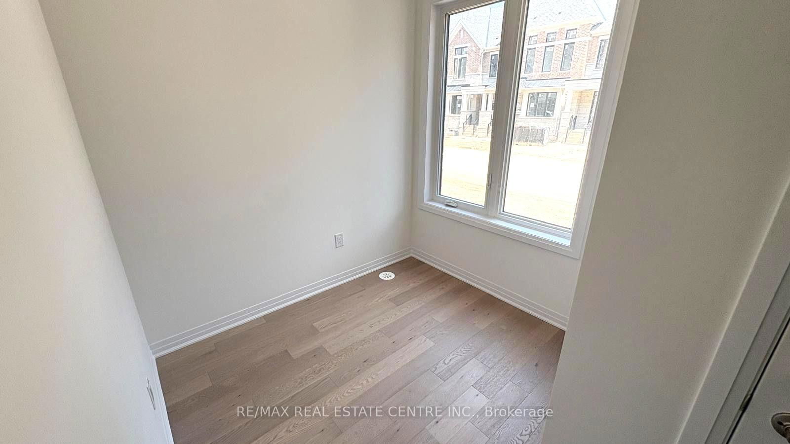 Townhouse for lease at 3252 Crystal Drive, Oakville, Glenorchy, L6M 5S9 - MLS: W12216490
