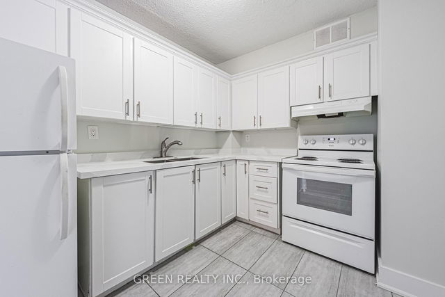 706 - 2220 Marine Drive