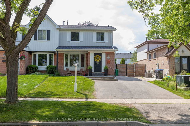 2243 Buttonbush Crescent