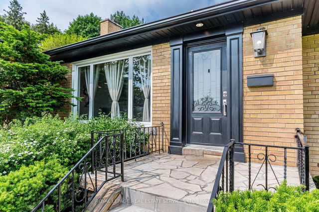 42 Glen Agar Drive
