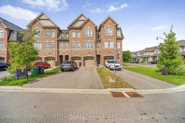 2 - 27 Pennycross Crescent