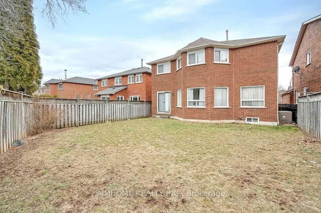 Room1 - 3177 Colonial Drive