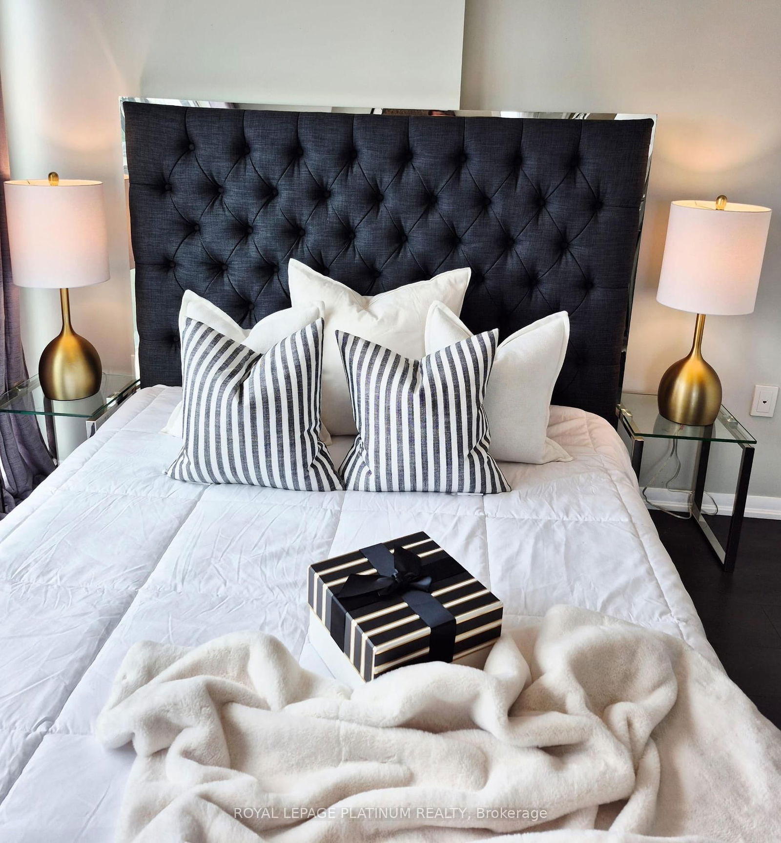Condo for sale at 1611-830 Lawrence Avenue, Toronto, Yorkdale-Glen Park, M6A 0B6 - MLS: W12217351