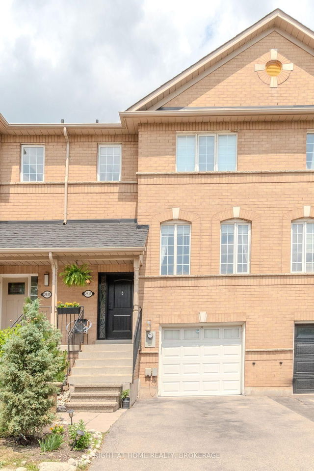 2515 Gill Crescent