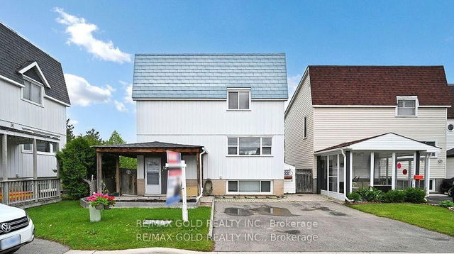 12 Homer Square