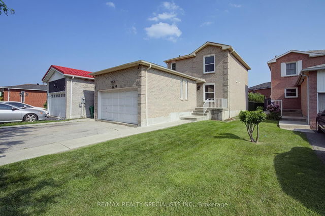 3290 Pilcom Crescent