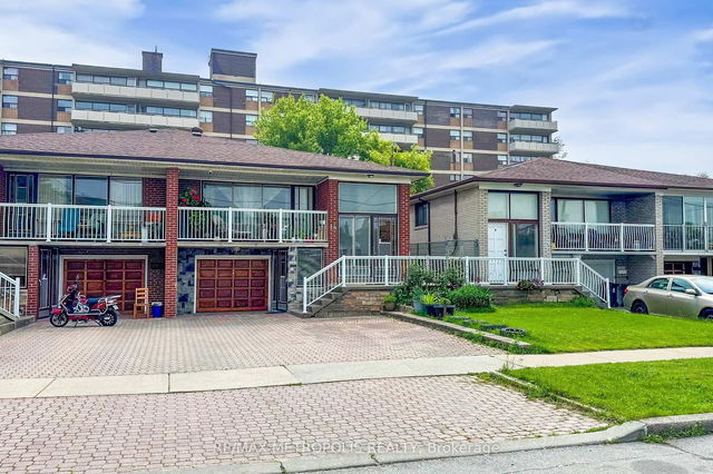 14 Goldcrest Boulevard