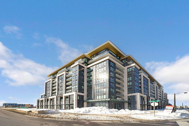 526 - 405 Dundas Street W