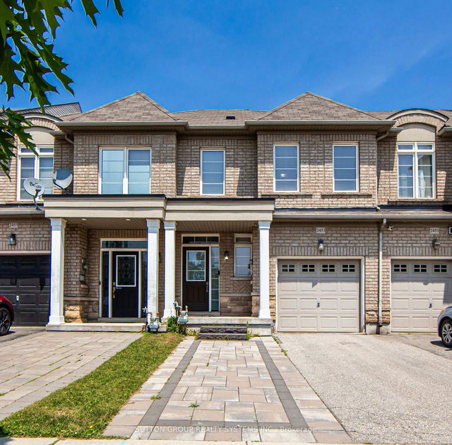 2453 Grand Oak Trail