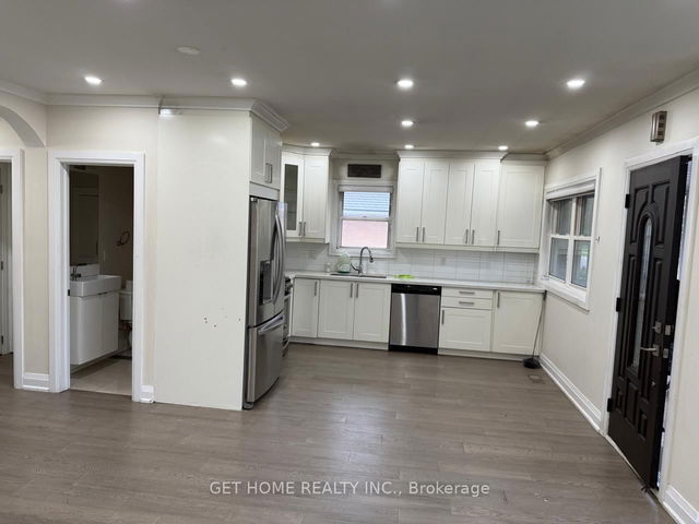 437 Pinegrove Road