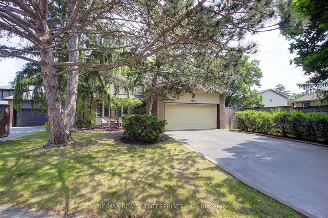 3490 Pitch Pine Crescent