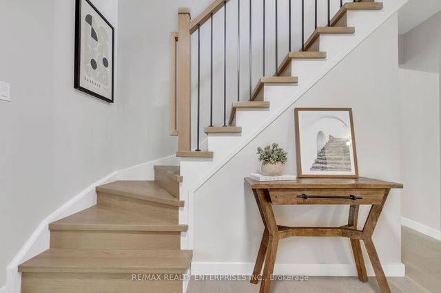 3490 Pitch Pine Crescent