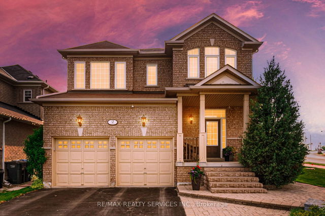 2 Stoneylake Avenue