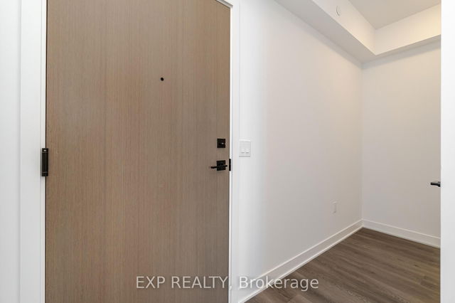2505 - 36 Zorra Street