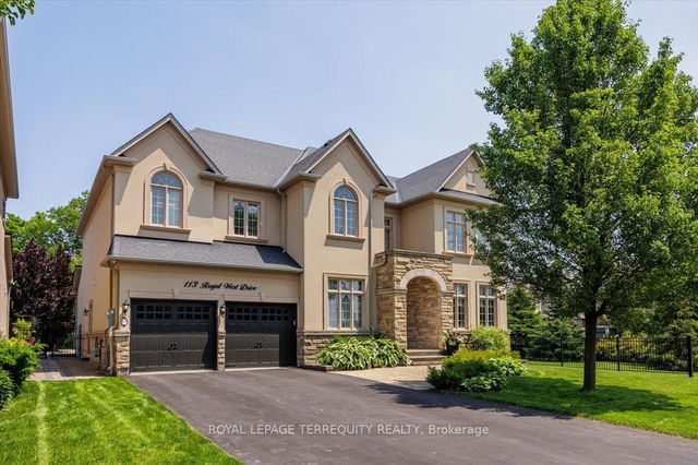 113 Royal West Drive