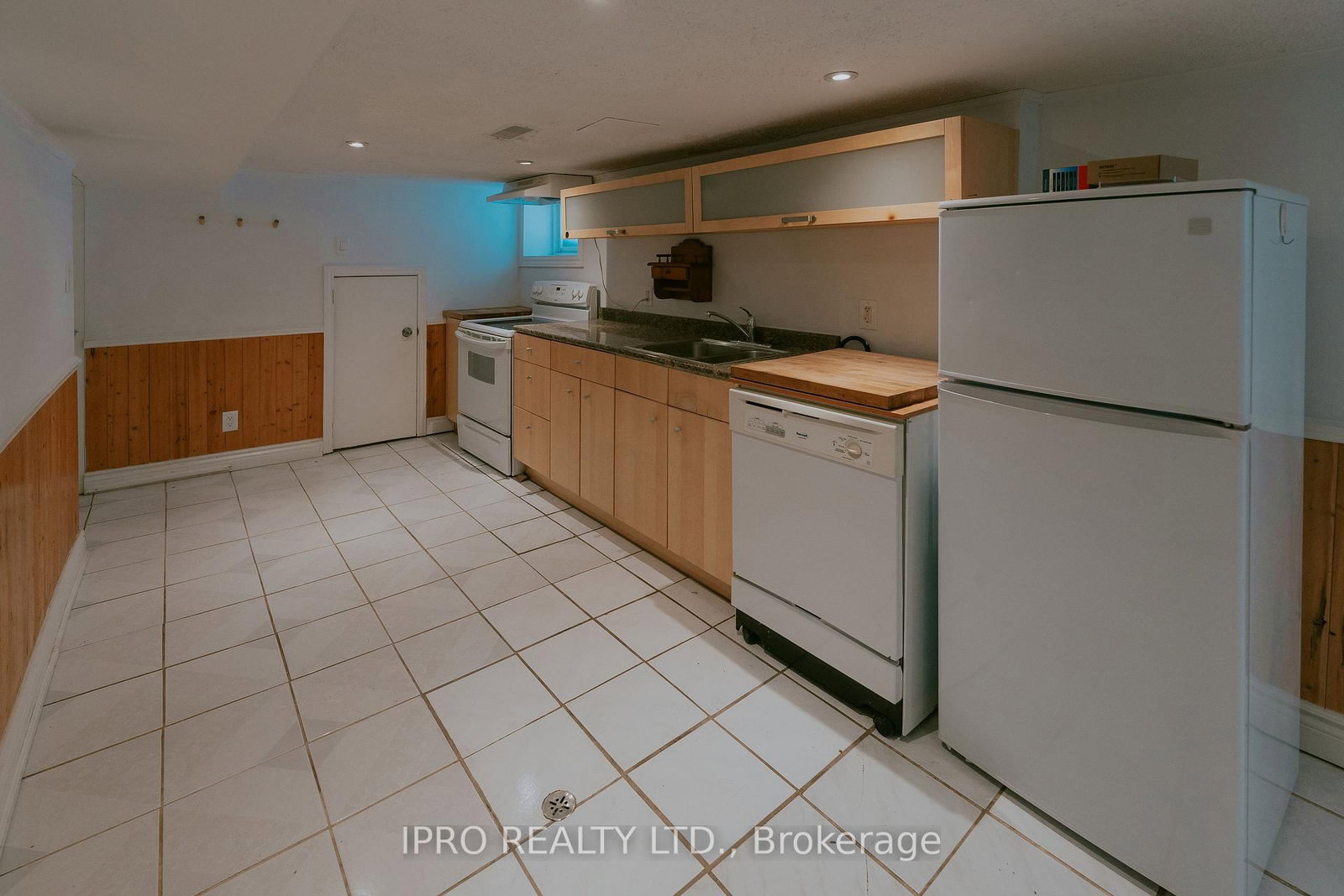 Listing Image 30