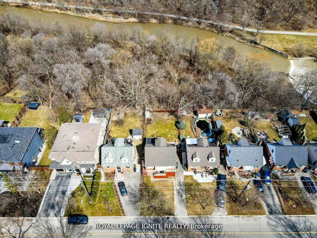53 Riverview Heights