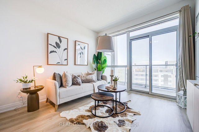 1008 - 55 SPEERS Road