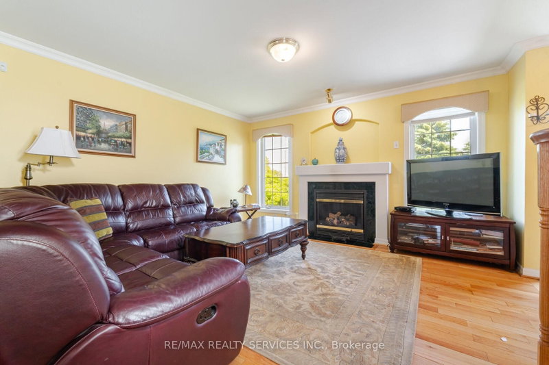 8 Sherbo Brampton,ON L7A 1P9 — Photo 14