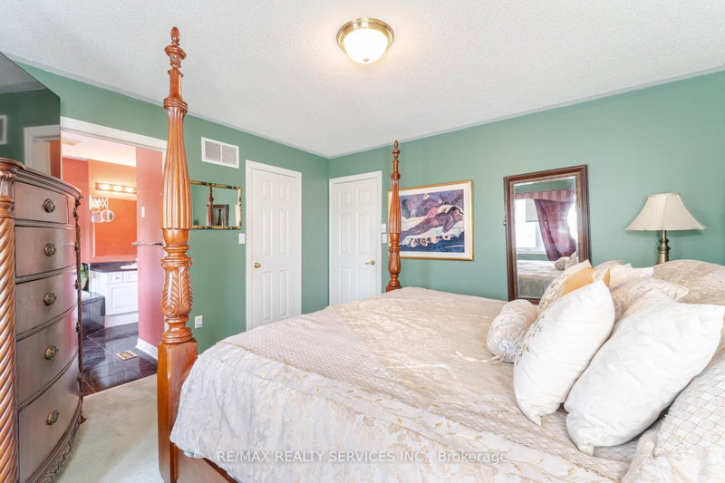 8 Sherbo Brampton,ON L7A 1P9 — Photo 28