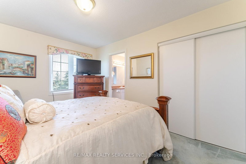 8 Sherbo Brampton,ON L7A 1P9 — Photo 31