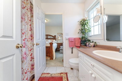 8 Sherbo Brampton,ON L7A 1P9 — Photo 32