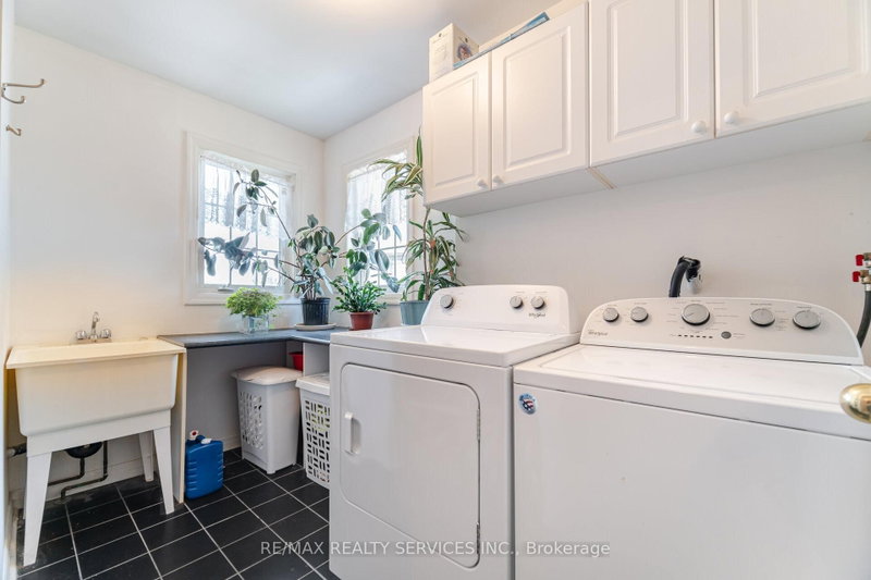 8 Sherbo Brampton,ON L7A 1P9 — Photo 36