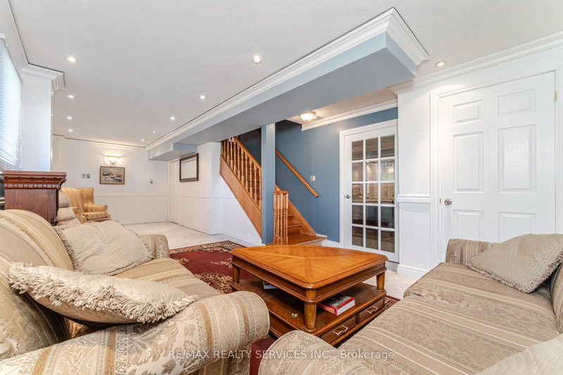 8 Sherbo Brampton,ON L7A 1P9 — Photo 39