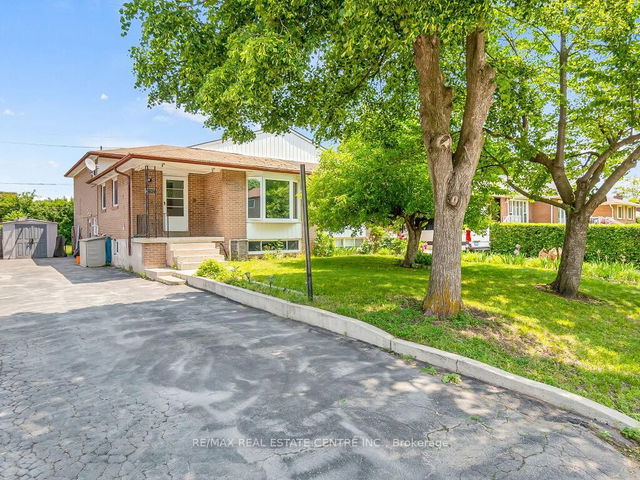 1292 NAPIER Crescent