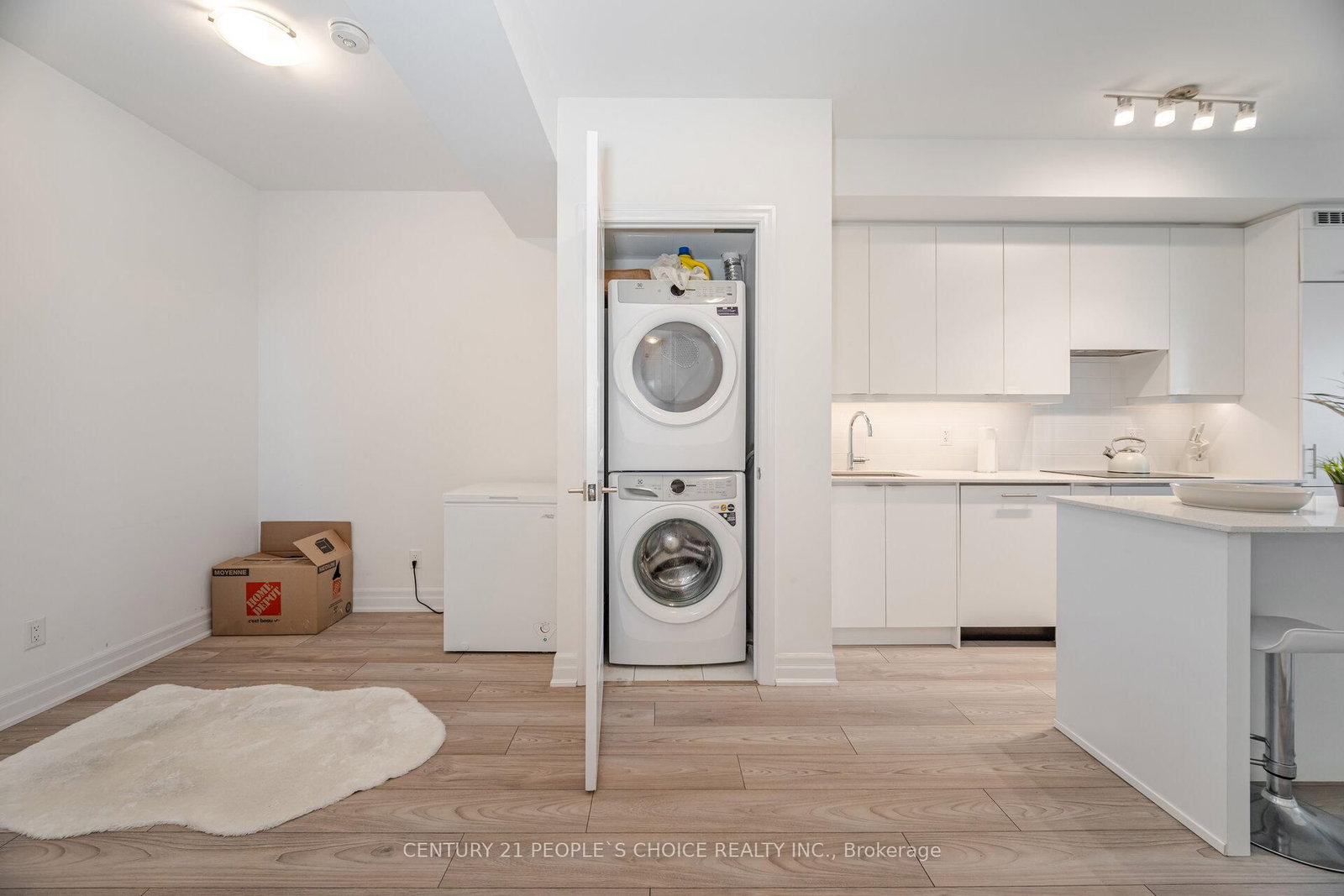 36 Elm Drive W, Unit 606 - Photo 22