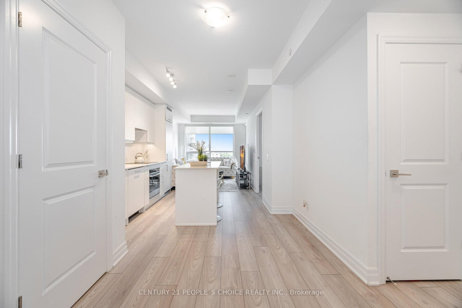 36 Elm Drive W, Unit 606 - Photo 8