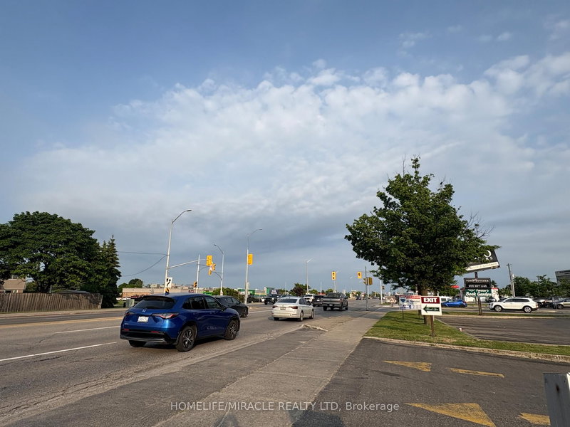 4 - 256 Queen St S, Caledon, L7E 4T7 | Image 3