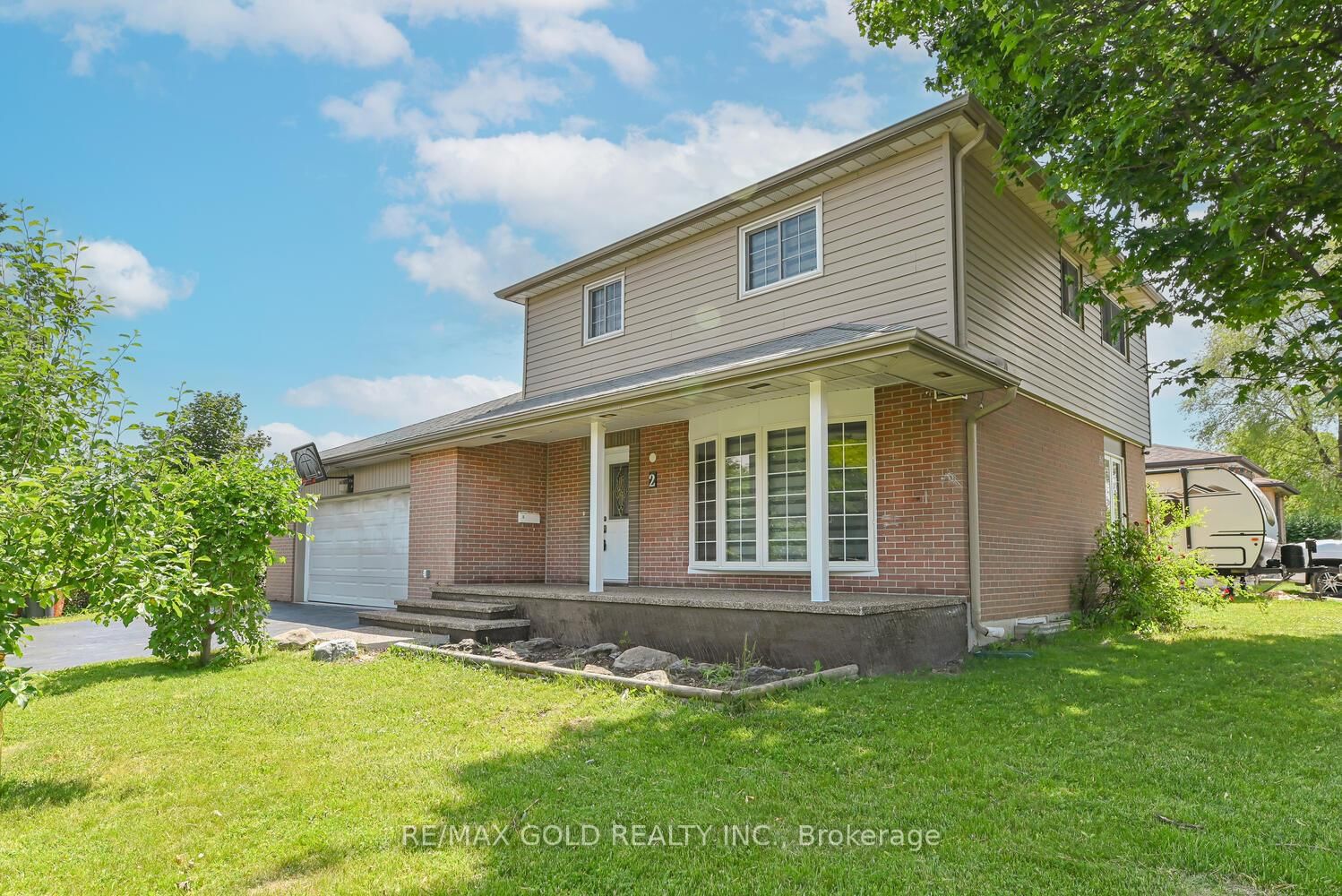 Detached House for sale at 2 Flavian Crescent, Brampton, Ontario, L6T 3P3 - Southgate - MLS: W12220792