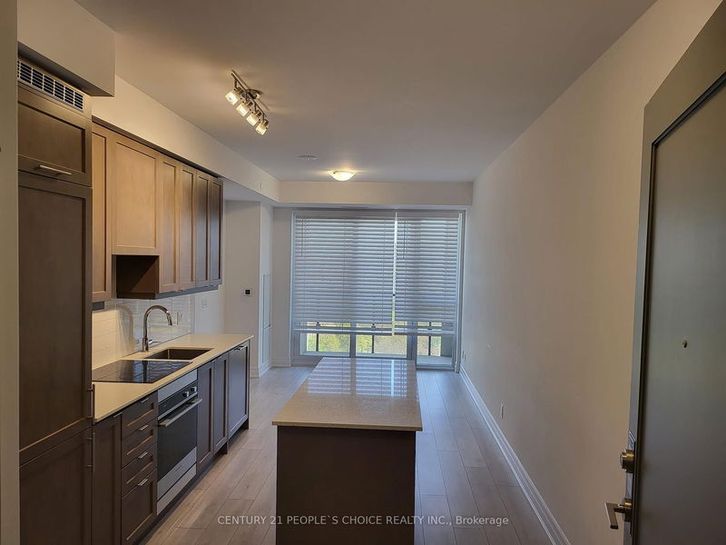 home for lease on 1102-30 Elm Drive W