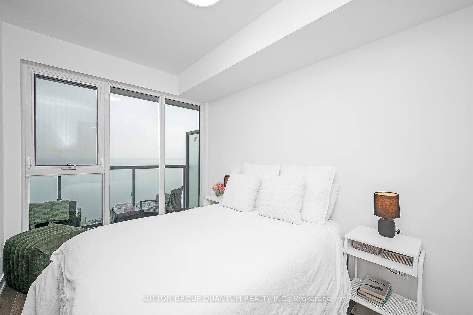 370 Martha Street, Unit 1104 - Photo 11