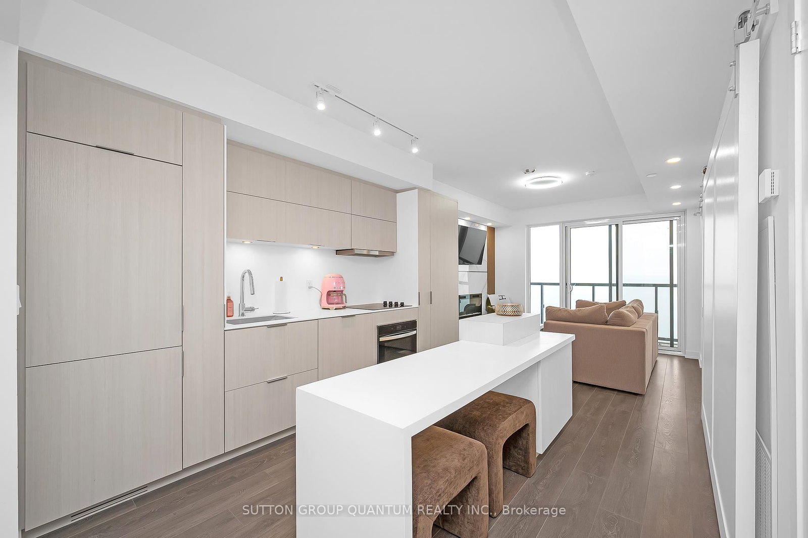 370 Martha Street, Unit 1104 - Photo 5