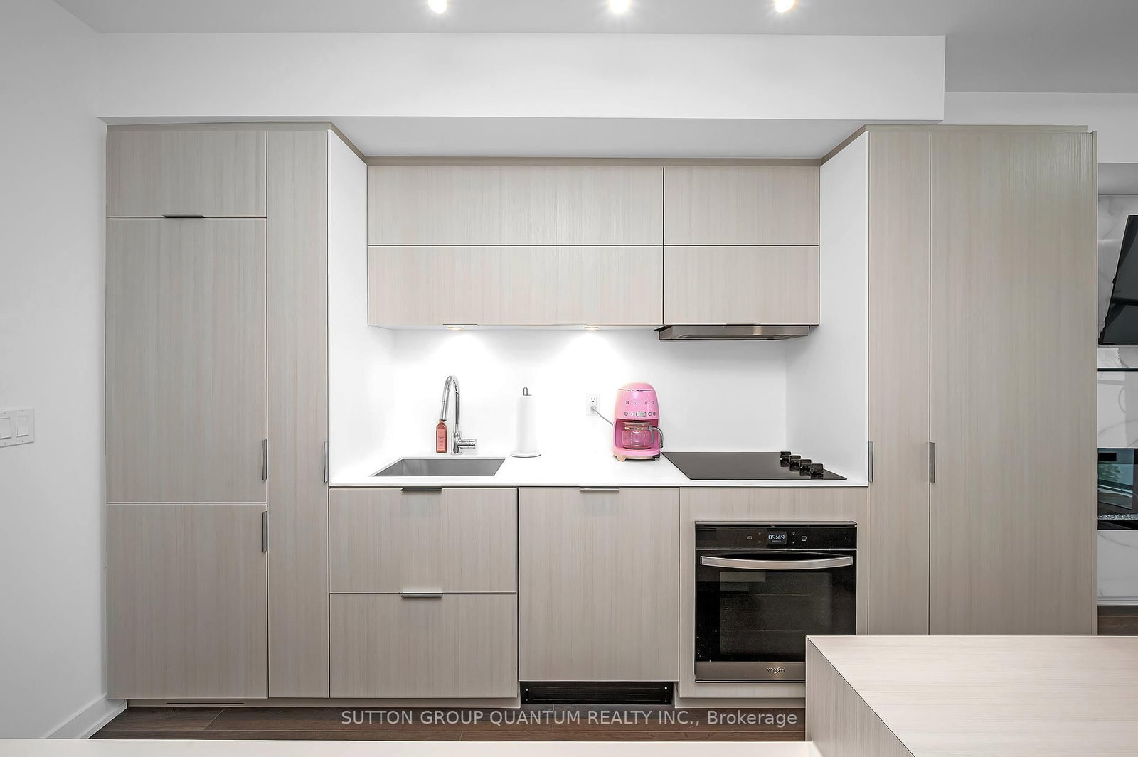 370 Martha Street, Unit 1104 - Photo 6