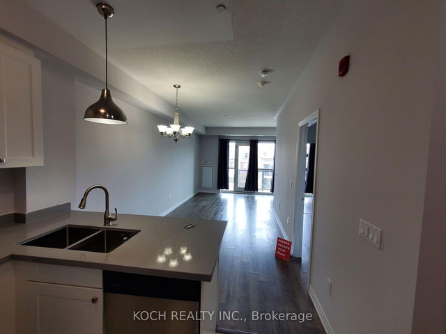 #336 - 216 Oak Park Boulevard