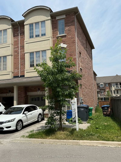 3 Hobart Gdns, Brampton - Heart Lake East image-0-2