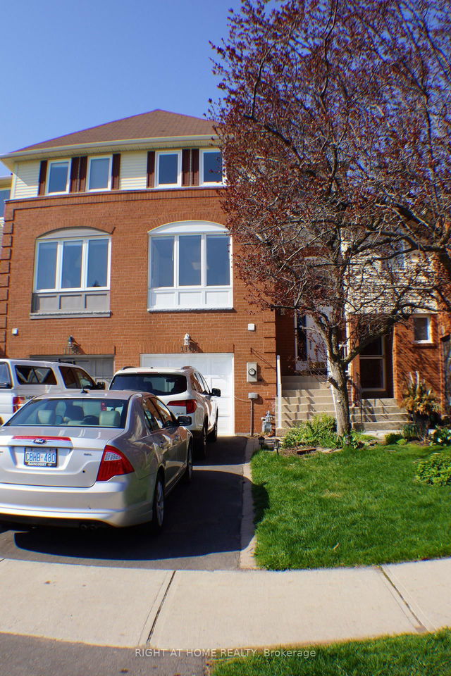 1140 Leewood Drive